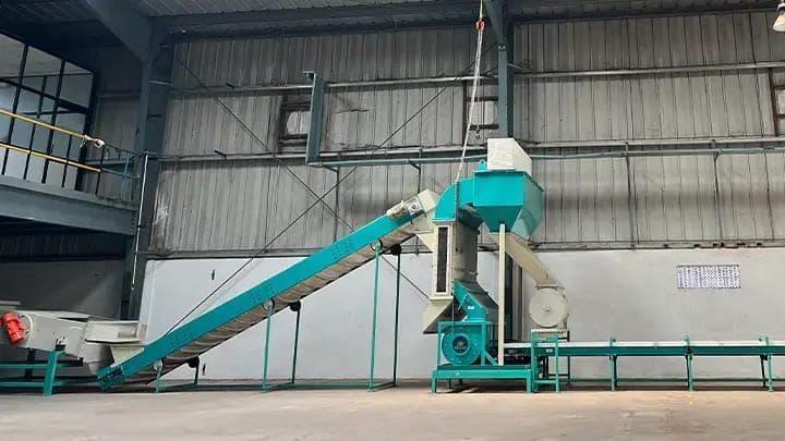 Grinding & Milling — Yogiraj Spices manufacturing process